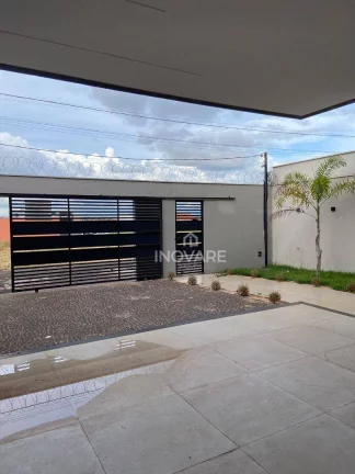 Imagem Casa com 3 dormitórios para alugar, 176 m² por R$ 4.500,00/mês - Residencial beira Rio II - Itumbiara/GO