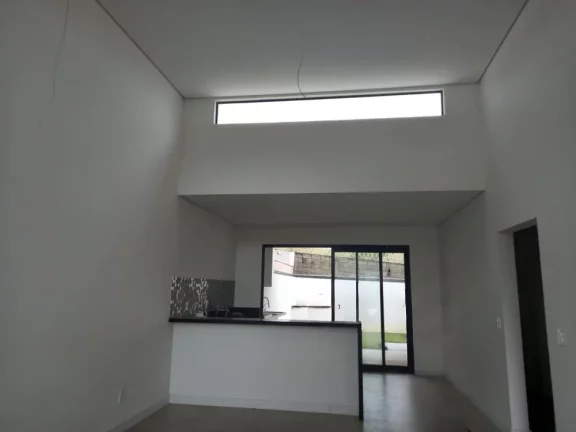 VENDE-SE CASA NO CONDOMÍNIO RESIDENCIAL PHYTUS