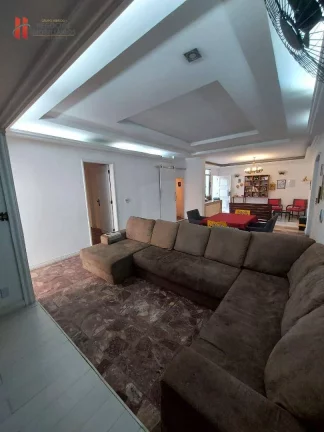 Imagem Casas à venda, 260 m² por R$ 1.700.000 - Jardim Vinte e Cinco de Agosto - Duque de Caxias/RJ