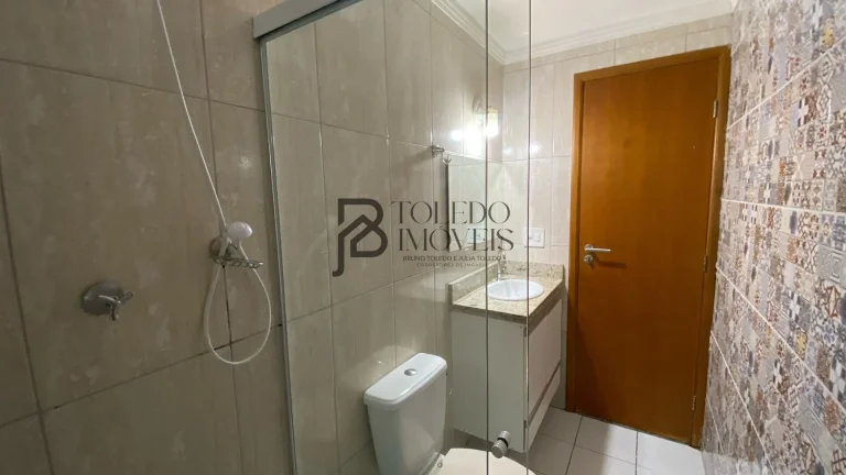 Imagem Apartamento de 2 Dormitórios sendo 1 Suíte na Guilhermina - Praia Grande