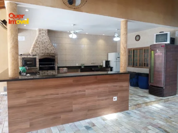 Imagem Imóvel com área de lazer à venda em cidade e bairro: 1 quarto, 1 sala, 3 banheiros, 4 vagas de garagem, 199,21 m² de área.