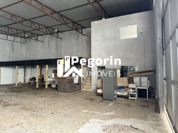 Imagem Galpão à venda em São José dos Pinhais, Guatupê, 270,00m²