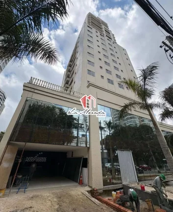 Imagem La Maison, Adrianópolis, 220m2, 4 suites, 4 vagas, VENDA!