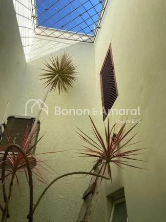 Imagem Venda - Casa de esquina no tradicional bairro Taquaral!

Imóvel com excelente acabamento, estrutura...