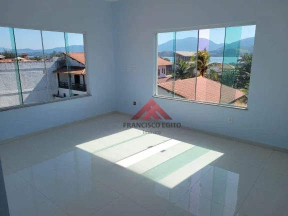 Imagem Lindíssima casa com 4 dormitórios à venda, 300 m² por R$ 1.700.000 - Ponta Negra - Maricá/RJ