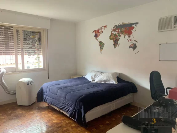 Imagem Casa à venda em Alto de Pinheiros São Paulo SP com 4 dormitórios, 2 suítes, 4 vagas de garagem e 377m² de área construída 602m².