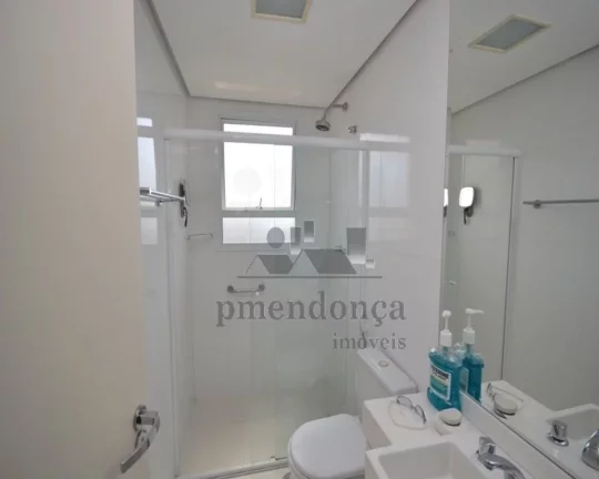 Imagem Venha se encantar com este maravilhoso apartamento em andar alto, decorado com muito bom gosto e sof...