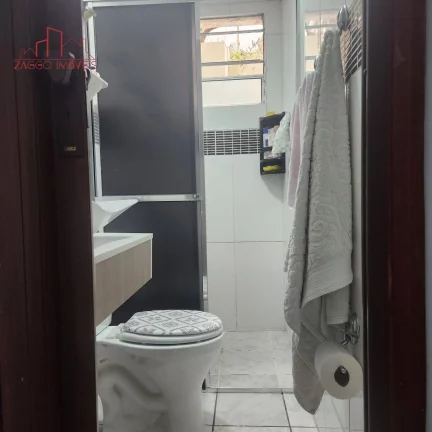 Imagem Oportunidade! Apartamento Reformado - 2 Dorms - 48m² - Horto do Ypê.
