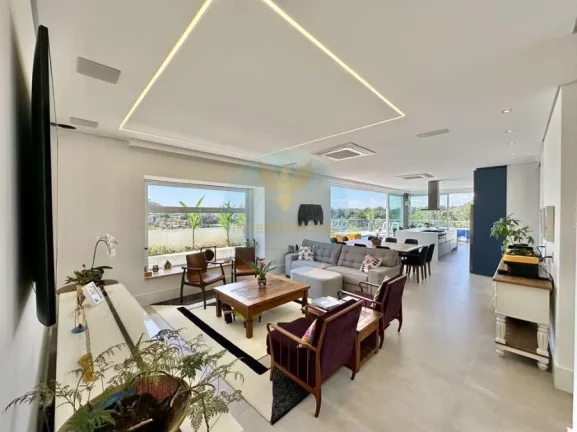 Imagem Casa Alto Padrão a Venda no bairro Granja Viana - Cotia, SP