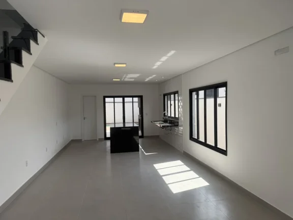 Imagem Linda Casa com Piscina no Residencial Nova Jaguari