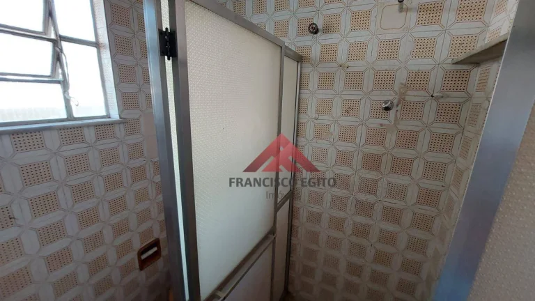 Imagem Casa com 3 dormitórios à venda por R$ 300.000,00 - Paraíso - São Gonçalo/RJ