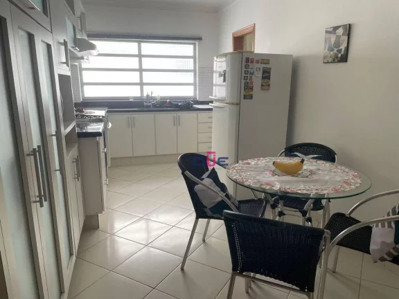 Imagem Apartamento com 3 dormitórios sendo 1 suite e vaga à venda, 180 m² por R$ 890.000 - Boqueirão - Santos/SP