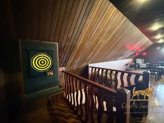 Imagem Linda Casa a Venda com 6 suítes e um chalé em Campos do Jordão SP