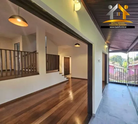 Imagem Casa à venda no condomínio Petit Village na Granja Viana - Batelli Imóveis