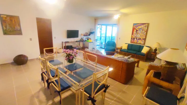 Imagem Apartamento à venda Riviera p?(C) na areia com vista para mar.
