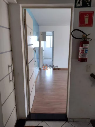 Imagem Apartamento com 2 dormitórios à venda, 50 m² por R$ 215.000 - Tremembé - São Paulo/SP