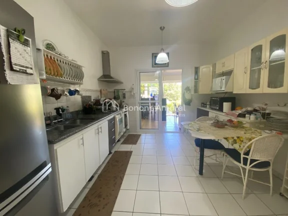 Imagem Esta casa oferece o equilíbrio ideal entre funcionalidade e bem-estar.

 Destaques do imóvel:
 3 d...