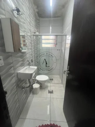 Imagem Casa com Piscina à Venda no Jardim Santa Genebra – Conforto e Lazer Garantidos!