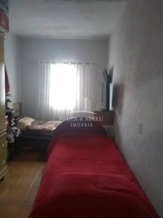 Imagem Casa Térrea com 2 Saídas, 2 Dormitórios, sala, cozinha e 2 banheiro, 4 Vagas, no Jardim Pilar (divisa com Mauá), Ribeirão Pires-SP