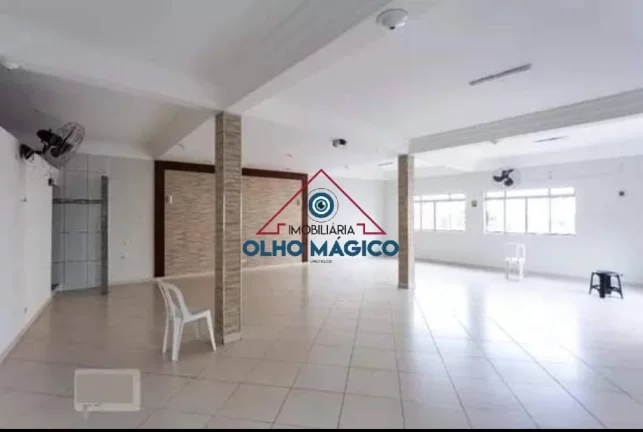Imagem Prédio Comercial em avenida de grande fluxo
