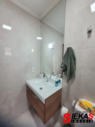 Imagem Linda Casa em Condomínio à Venda em São Paulo-SP, Cidade Patriarca 2 quartos, 2 suítes, 2 salas, 3 banheiros, 4 vagas, 95m².