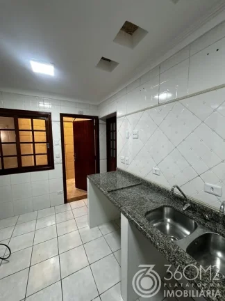 Imagem Sobrado para Venda em São Bernardo do Campo / SP no bairro Jordanópolis