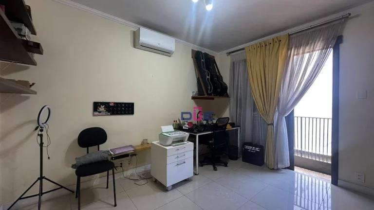 Imagem Apartamento com 3 dormitórios à venda, 165 m² por R$ 1.180.000,00 - Gonzaga - Santos/SP
