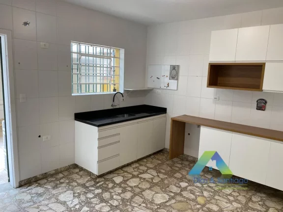 Imagem Sobrado Reformado com 3 Quartos e 4 banheiros para venda no Brooklin/SP!