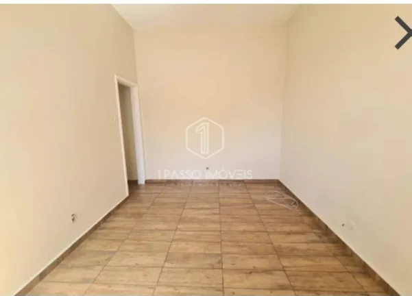 Imagem Apartamento rua do Catete Glória andar alto sol da manhã vista livre