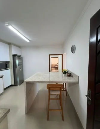 Imagem Casa para Venda em Mairiporã, Terra Preta (Terra Preta), 4 dormitórios, 1 suíte, 3 banheiros, 3 vagas