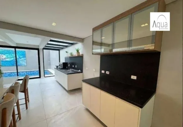 Imagem Casa para Venda em Praia Grande, Canto do Forte, 3 dormitórios, 3 suítes, 2 banheiros, 5 vagas