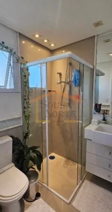 Imagem Apartamento com 160 m² de área privativa, possui 3 dormitórios, sendo 3 suítes com armários e v...