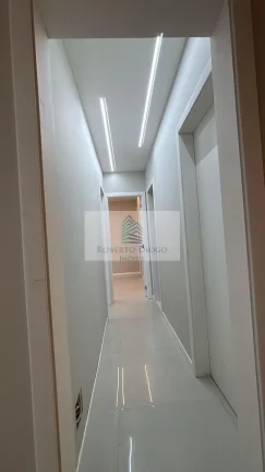 Imagem Apartamento à venda em Copacabana-RJ: 3 quartos, 1 suíte, 1 sala, 3 banheiros, 120m² de área. Venha conferir!
