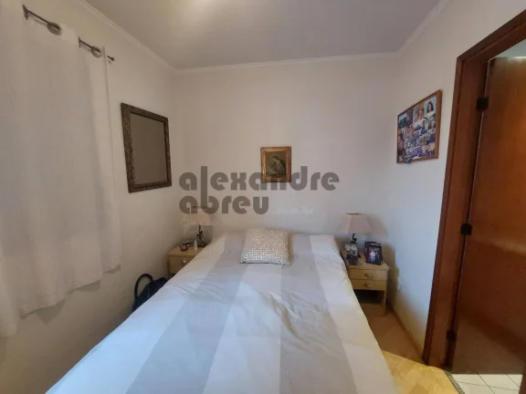 Imagem Apartamento com 3 dormitórios e 2 vagas à venda, 70 m² na Vila Andrade