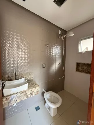 Imagem Apartamento com 3 suítes à venda no Cidade Jardim em Patos de Minas – Amplo espaço com área externa e localização privilegiada