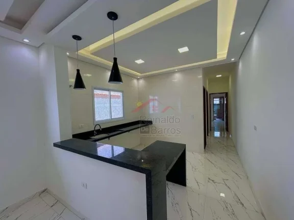Imagem Casa para Venda em Itanhaém, Corumbá, 3 dormitórios, 2 suítes, 1 banheiro, 2 vagas
