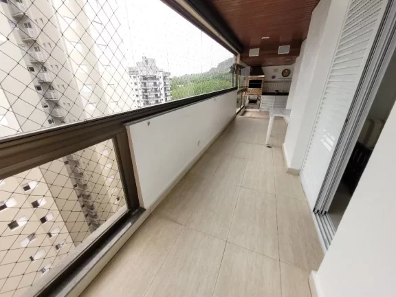Imagem APARTAMENTO COM 3 DORMITÓRIOS, SENDO 1 SUÍTE, VARANDA GOURMET, PREDIO COM PISCINA, 1 QUADRA DA PRAIA DAS ASTÚRIAS