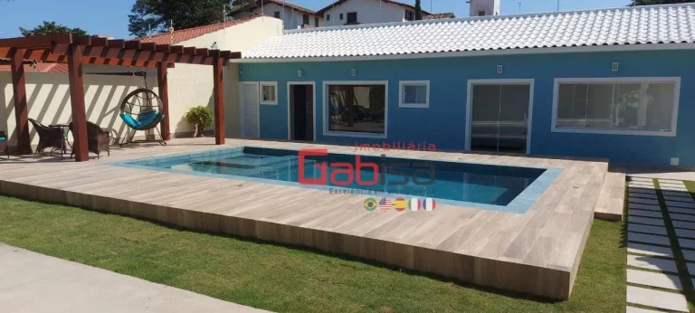 Imagem Casa com 3 dormitórios à venda, 250 m² por R$ 2.200.000 - Palmeiras - Cabo Frio/RJ