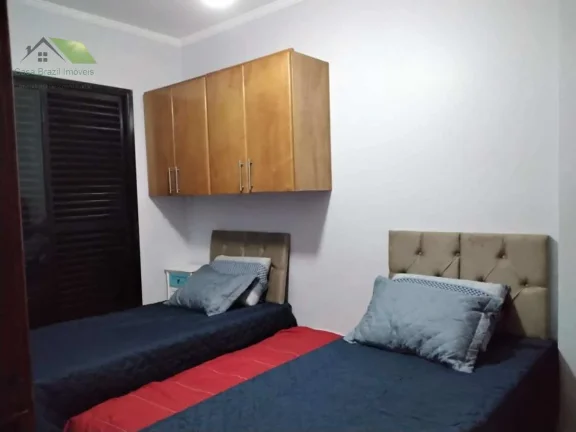 Imagem APARTAMENTO MOBILIADO Á VENDA, COM 2 QUARTOS, 84,00m2 - PÉ NA AREIA - VISTA PARA O MAR - PRAIA GRANDE/SP