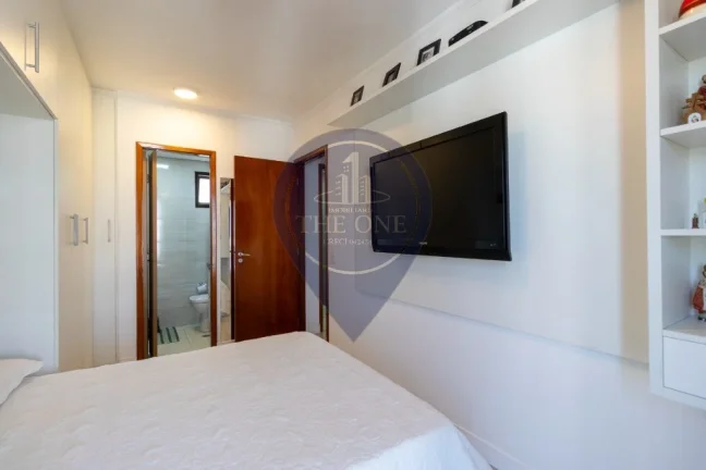 Imagem Imperdível: Apartamento de 3 quartos com suíte, 2 salas, 2 banheiros, 3 vagas e 85m² na Saúde, SP!