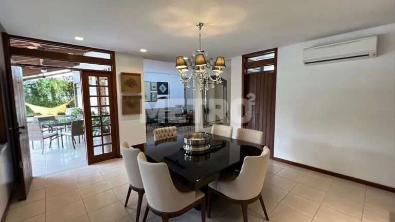 Imagem Venda, CASA, 3 quartos, sendo 02 suítes, uma com closet, piscina com 14m