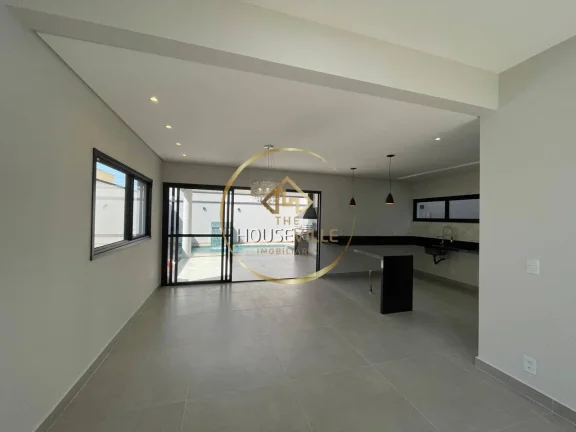 Imagem Casa Sobrado, 3 Dormitórios ( 1 suíte), piscina, 4 vagas, Cond. Malibu.