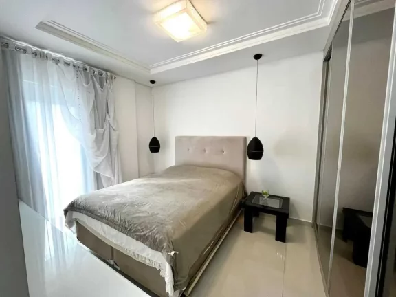 Imagem Apartamento com 3 dormitórios sendo 1 suíte e 1 vaga de garagem em Joinville/SC