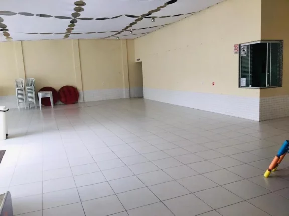 Imagem LINDA CASA A VENDA COM 2 QUARTOS 4 BANHEIROS COM PISCINA NA PRAIA DO MORRO GUARAPARI ES