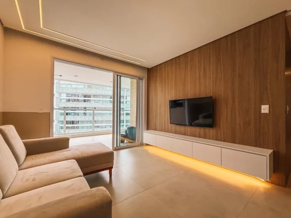 Imagem Imperdível apartamento de 3 quartos na Riviera de São Lourenço Módulo 07: 110,74m², 1 suíte, 3 salas, varanda gourmet e 2 vagas.