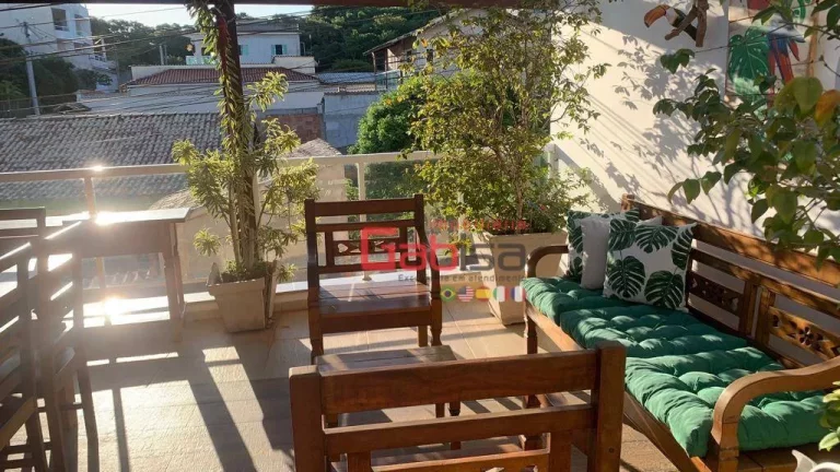 Imagem Casa com 4 dormitórios à venda, 186 m² por R$ 698.000,00 - Porto do Carro - Cabo Frio/RJ