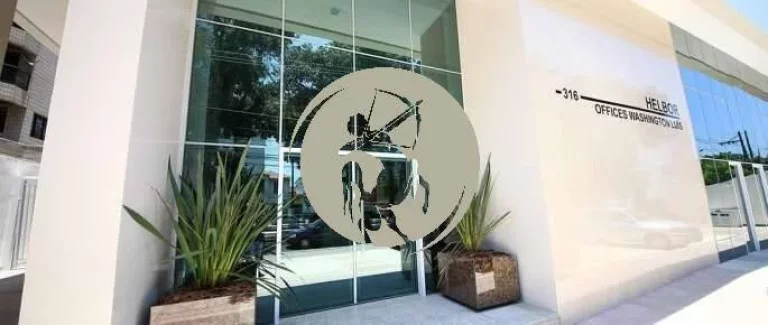Sala Comercial, mobiliada, 1 vaga