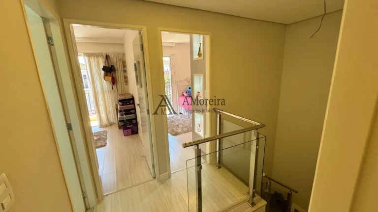 Imagem Casa em Condomínio à Venda em Jundiaí-SP Residencial Thina: 3 Quartos, 1 Suíte, 2 Salas, 3 Banheiros, 2 Vagas de Garagem - Jardim Carolina, 110m²