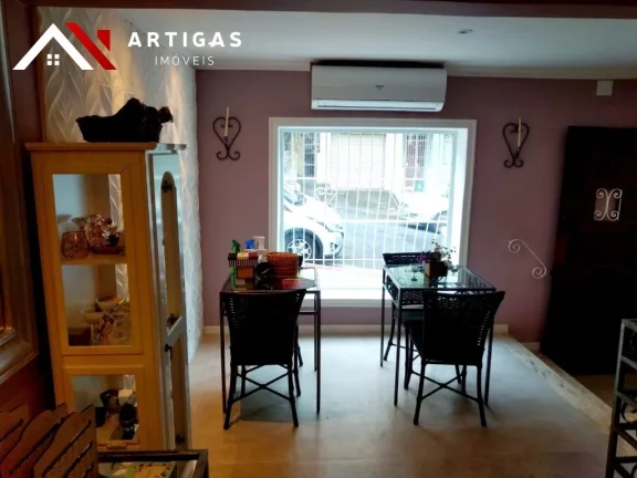 Imagem Casa Comercial á venda próximo a Av Paulista 100 m² subdivididos em 3 andares
