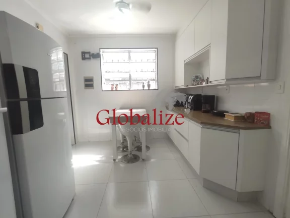 Imagem Excelente sobrado com 3 dormitórios, suíte, sala 3 ambientes e piscina no bairro do Boqueirão em Santos por R$ 1.700.000,00